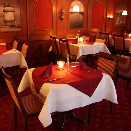 Hotel Zwei Linden - Links Der Elbe - Niedersachsen Balje Εξωτερικό φωτογραφία