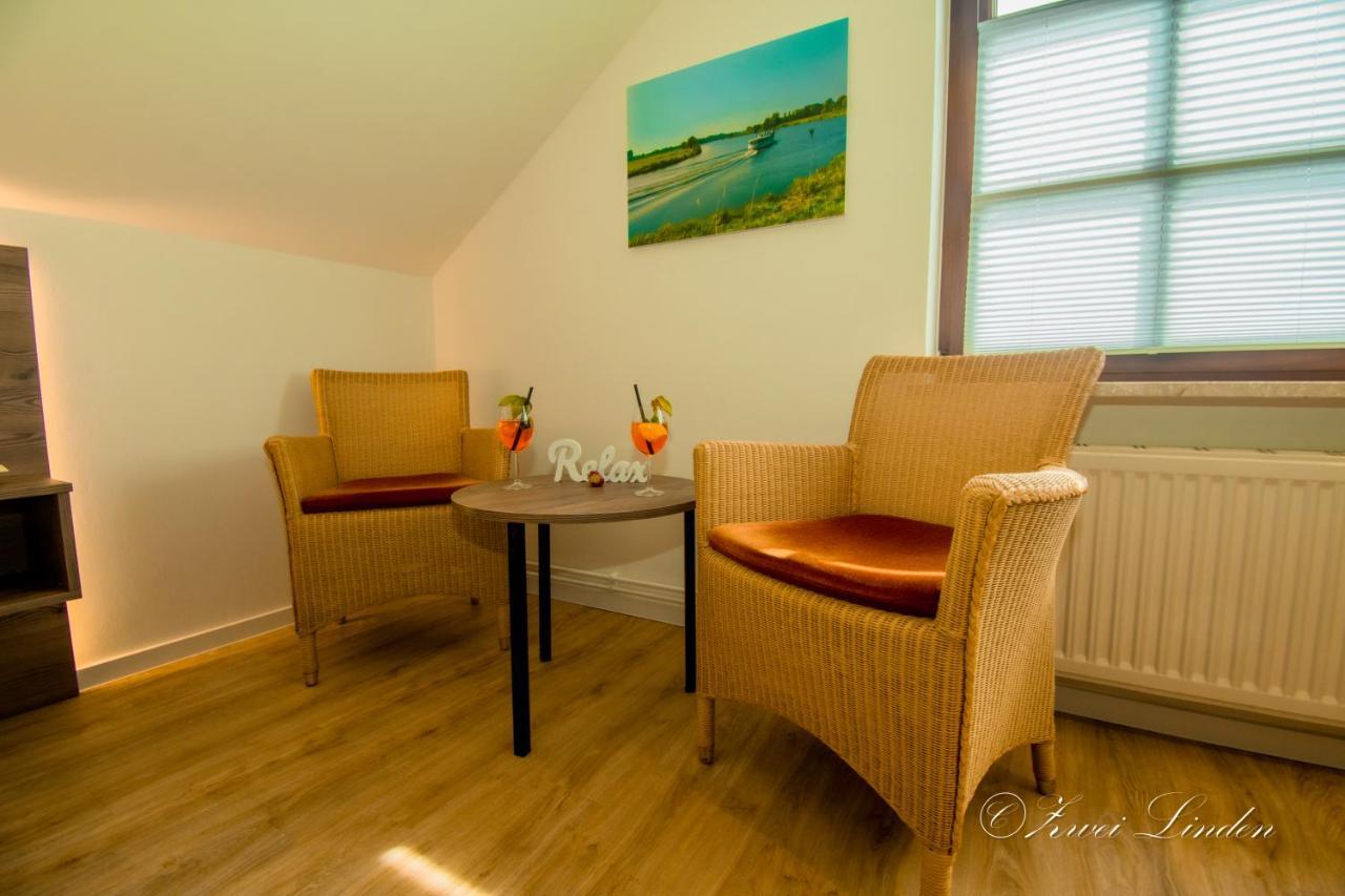 Hotel Zwei Linden - Links Der Elbe - Niedersachsen Balje Εξωτερικό φωτογραφία