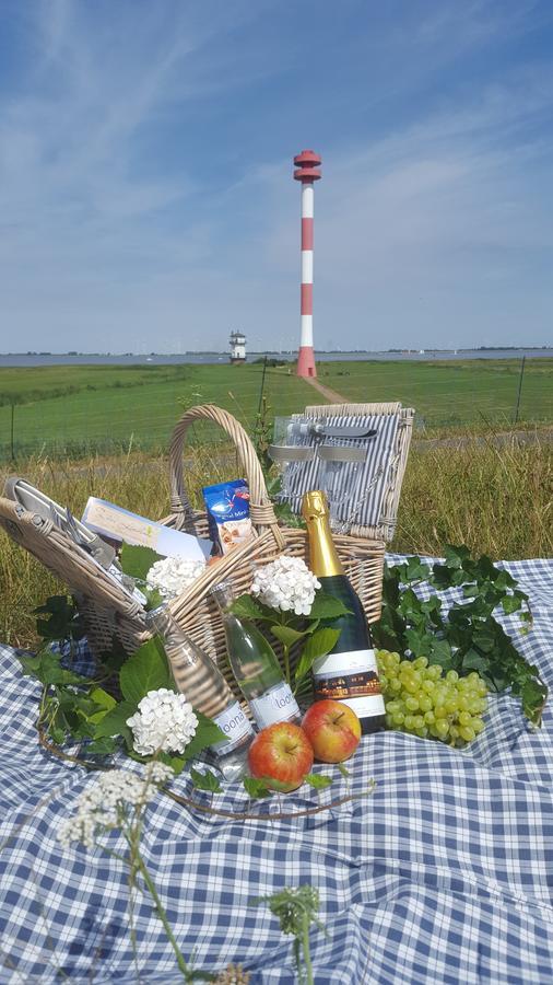 Hotel Zwei Linden - Links Der Elbe - Niedersachsen Balje Εξωτερικό φωτογραφία